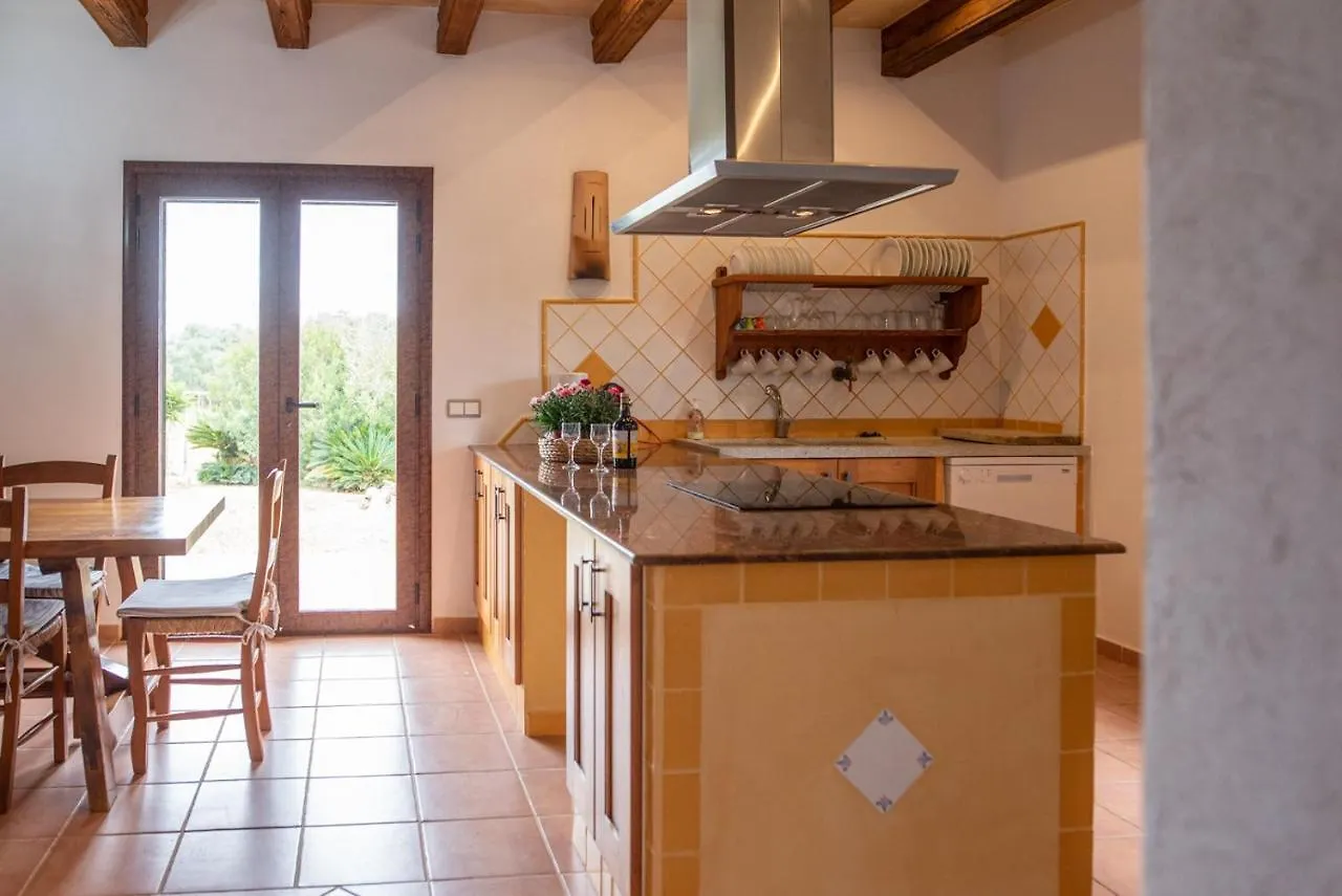 Es Garrover Villa Santanyi Spain